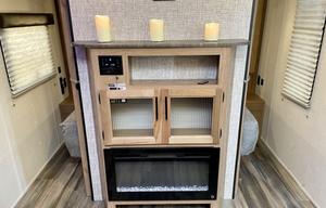 JJ’s Getaway Camper Rental