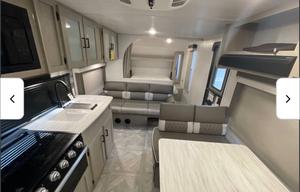 2023 Forest River RV Salem Cruise Lite Platinum 261BHXLX RV rental photo 4