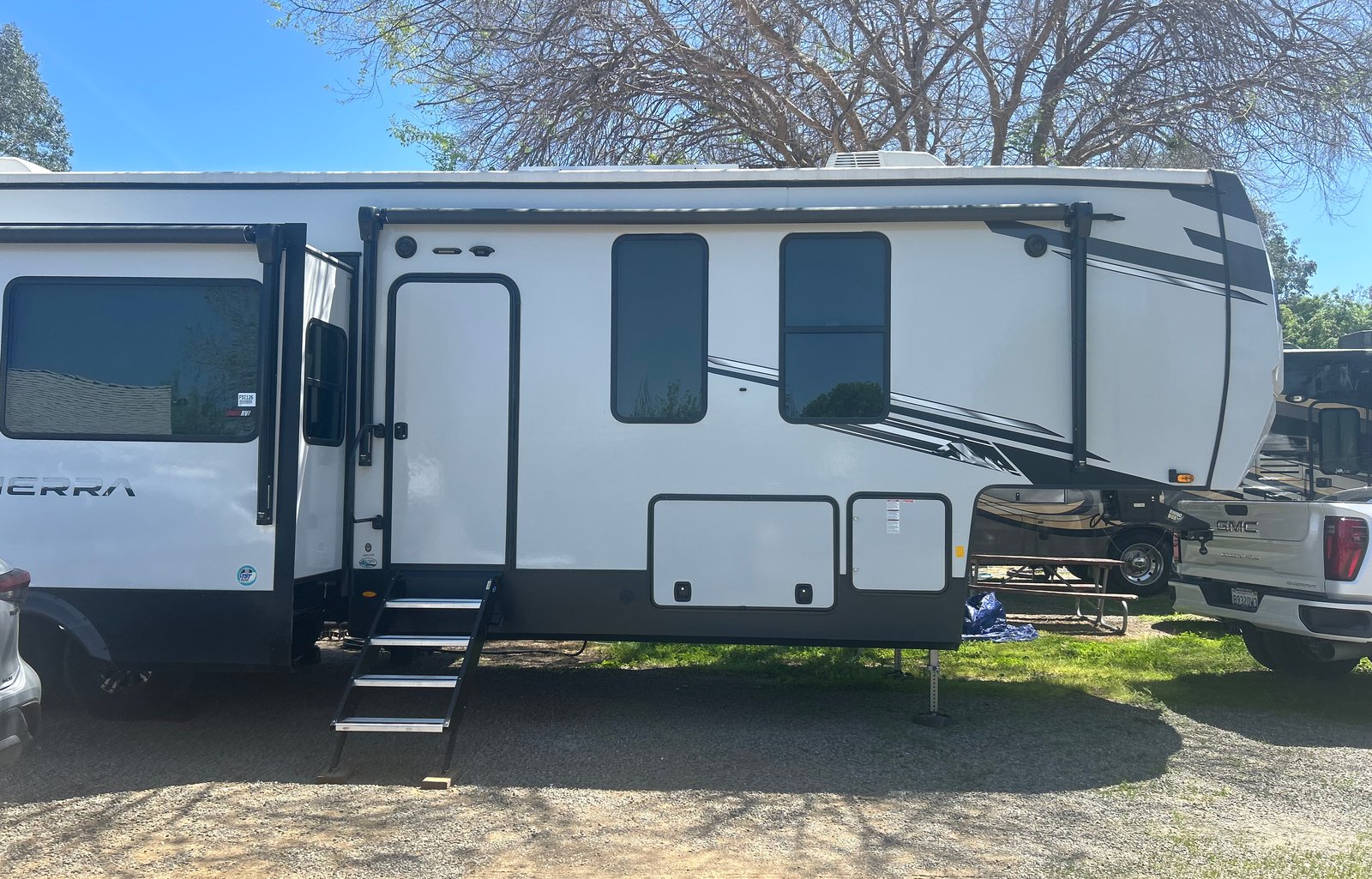 2024 Forest River RV Sierra 4002FB