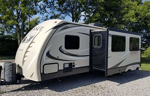Hopper - Comfort Meets Adventure