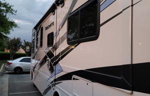 2024 Thor Motor Coach Resonate 29D RV rental photo 5