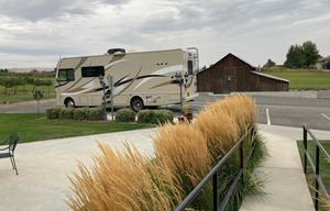 Mountain View Escape 2016 Thor ACE Coach +  Bikes