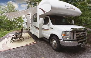 2013 C-Class Bunk House Great for Families