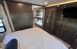 2023 Entegra Coach Accolade XL 37L