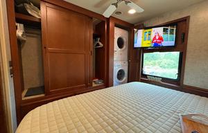 Your Coastal Condo with Fireplace & Outdoor TV