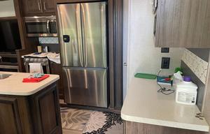 2019 Keystone RV Avalanche 396BH RV rental photo 10