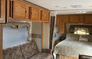 2008 R-Vision Trail-Cruiser TC26QBC