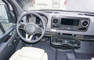 2020 Winnebago Boldt 70BL 4x4