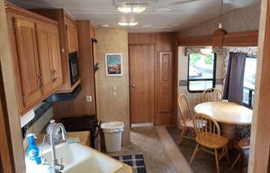 2007 Gulf Stream RV Mako 30 FBHS