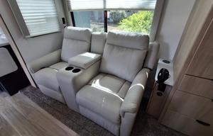 2023 Winnebago Minnie Winnie 2529RG