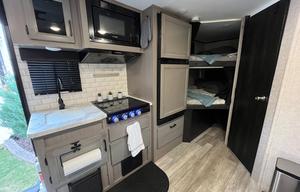 VERY clean - Compact - Easy to tow! Perfect!!!!