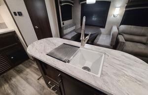 2020 Jayco White Hawk 32BHS RV rental photo 7