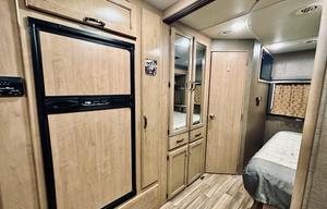 2018 Thor A.C.E. Class A | Sleeps 8 | 28Ft Long