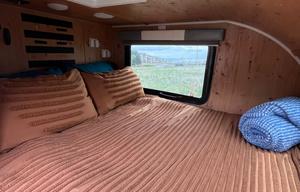 Cozy Offroad Camper with Tempur-Pedic Bed