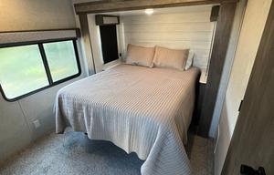 2020 Forest River RV Wildwood DLX 353FLFB RV rental photo 11