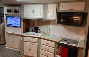 2003 Coachmen  Sportscoach Cross Country