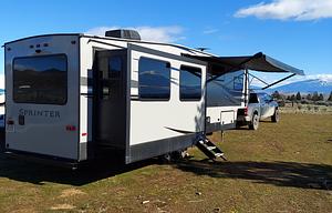 2019 Keystone RV Sprinter Campfire Edition 31FWMB