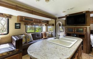 2016 Venture RV SportTrek 320VIK