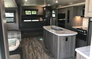 Smoky MTN Family Fun Bunkhouse Trailer (sleeps 8)