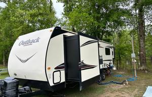 2015 Keystone RV Outback Terrain Ultra Lite 260TRS