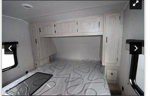 Brand New 2022 EAST AND WEST Della Terra 271BH