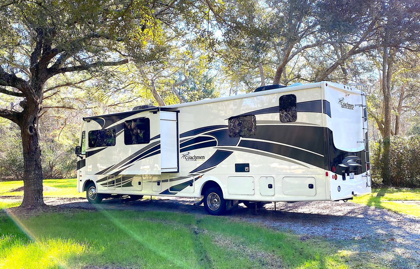 2021 Coachmen RV Mirada 35BH