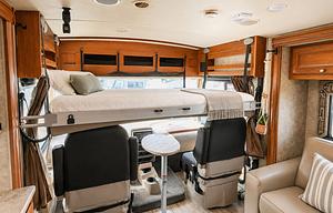 Meet "Nomad" 2019 Winnebago Vista LX