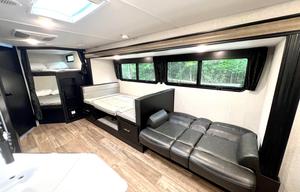2022 GREY WOLF - PERFECT FAMILY CAMPER, SLEEPS 8