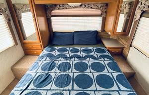 2002 Four Winds RV Four Winds 28A