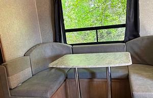 2017 Coachmen RV Catalina SBX 321BHDSCK