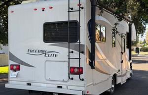 2018 Thor Motor Coach Freedom Elite 23H