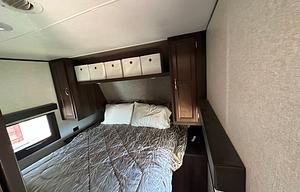 2018 Jay Flight SLX Western Edition 267BHSW RV rental photo 5