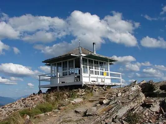 001, Loop: SEX PEAK. LOOKOUT RENTAL