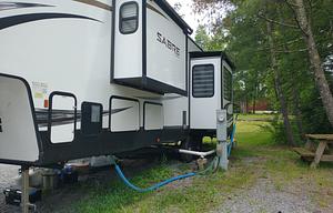 2022 Forest River RV Sabre 37FBT RV rental photo 12