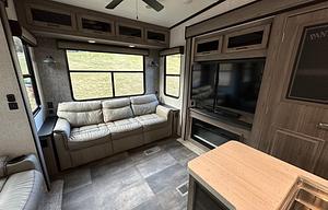 Luxurious Camping in a 2022 Crossroads Cameo