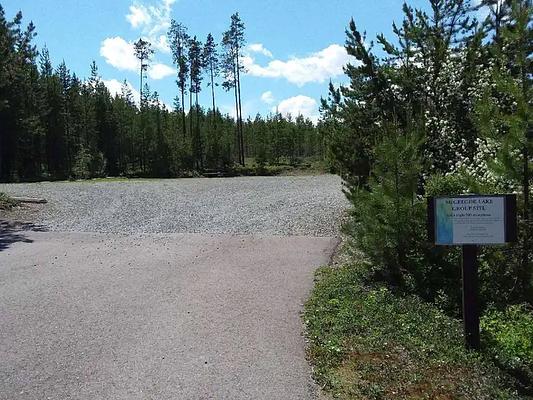 Group Site, Loop: MCGREGOR LAKE CAMPGROUND