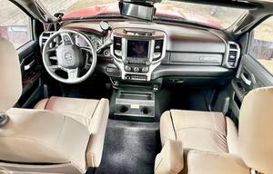 DeMonte—Luxury 4x4  Dynamax Isata 5 Extreme