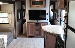 2017 Forest River Wildcat Maxx Lite T265BHX Slate Edition