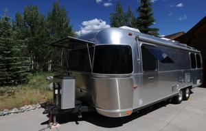 2012 Airstream International Signature