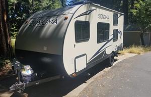 2017 SONOMA 167BH