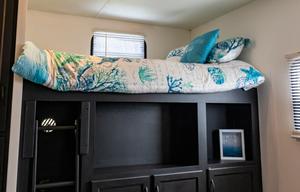 2016 Catalina Couchmen Rv aka Hooked on Fun