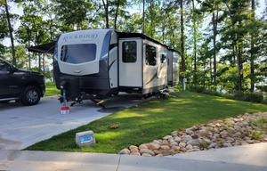 2020 Rockwood Ultra Lite 2608BS - Camp in Luxury!