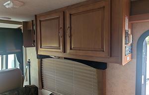2011 Fleetwood RV Storm 32BH RV rental photo 44