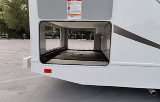 Thor Majestic 28' Motorhome - Class C RV