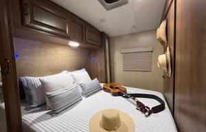 2016 Cruiser Fun Finder Xtreme Lite Travel Trailer