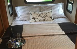 2016 Jayco Melbourne 24K - "The Golden Glamper"