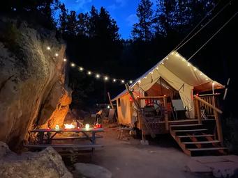 Bliss Camps Glamping (Rocky Mountain Glamping)