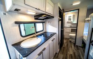 Roomy Trailer Under 5,000 lb! (Sleeps 6 & Delivery)
