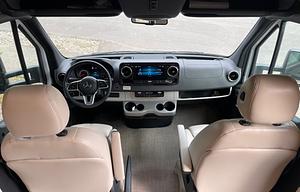 2020 Thor Motor Coach Delano Sprinter 24FB