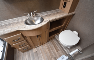 NO BURNINGMAN - NO DRIVING. GLAMPING AT ITS BEST! LUXURIOUS 2018 THOR A.C.E. MOTOR COACH W/ 2 BATHS, OUTDOOR TV, SLEEPS 8!
